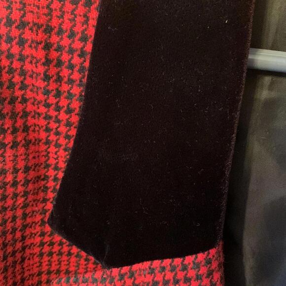 Vintage red and black houndstooth blazer size 16 - Picture 3 of 8